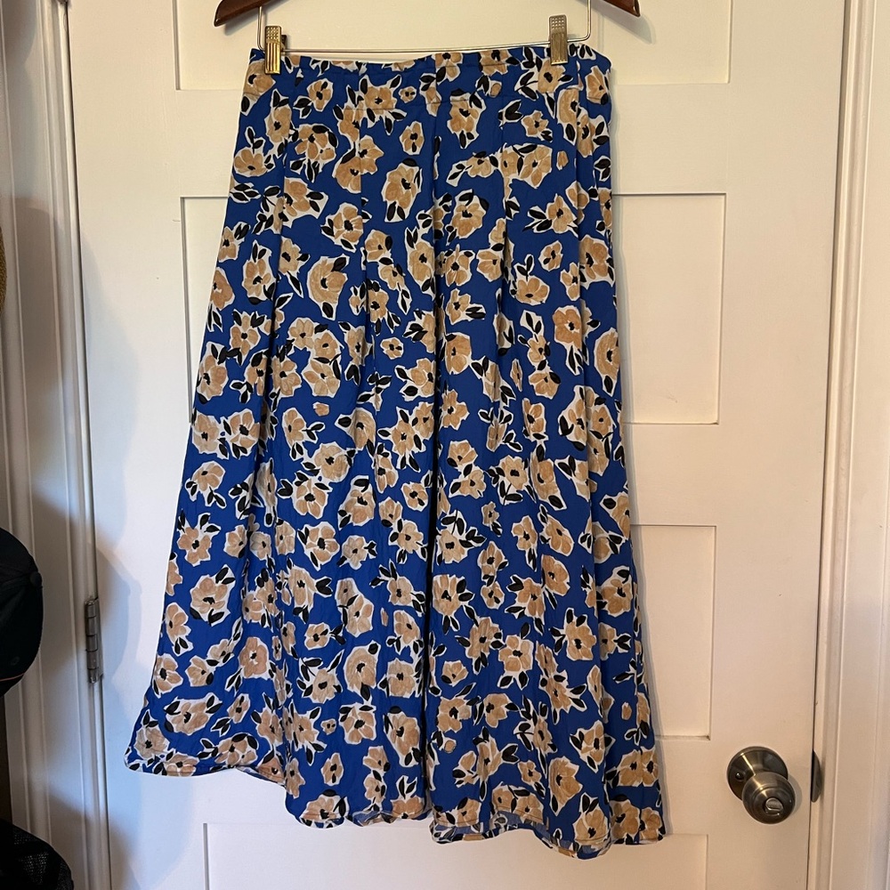 Ann Taylor Blue Floral Midi Skirt